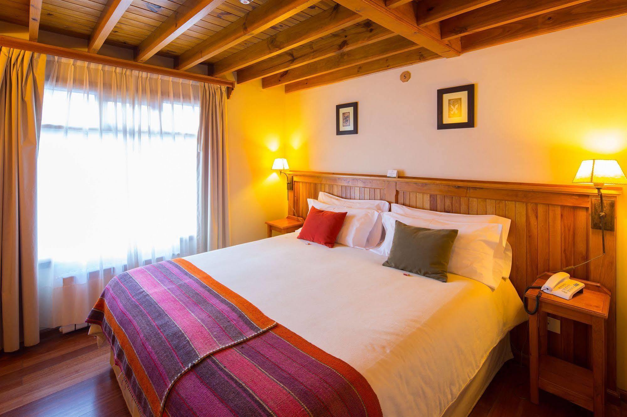 Hosteria Senderos El Chalten Ngoại thất bức ảnh